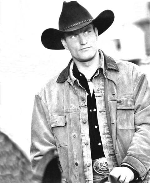 Woody Harrelson lóháton a nyugati viselni 1994-ben A Cowboy-24x30 poszter